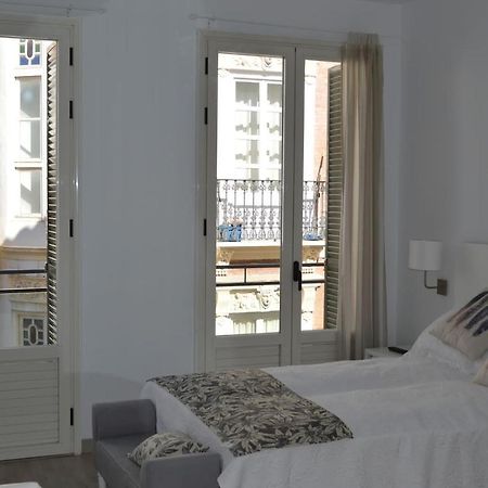Modern Studio Flat Close To Plaza Merced Малага Экстерьер фото
