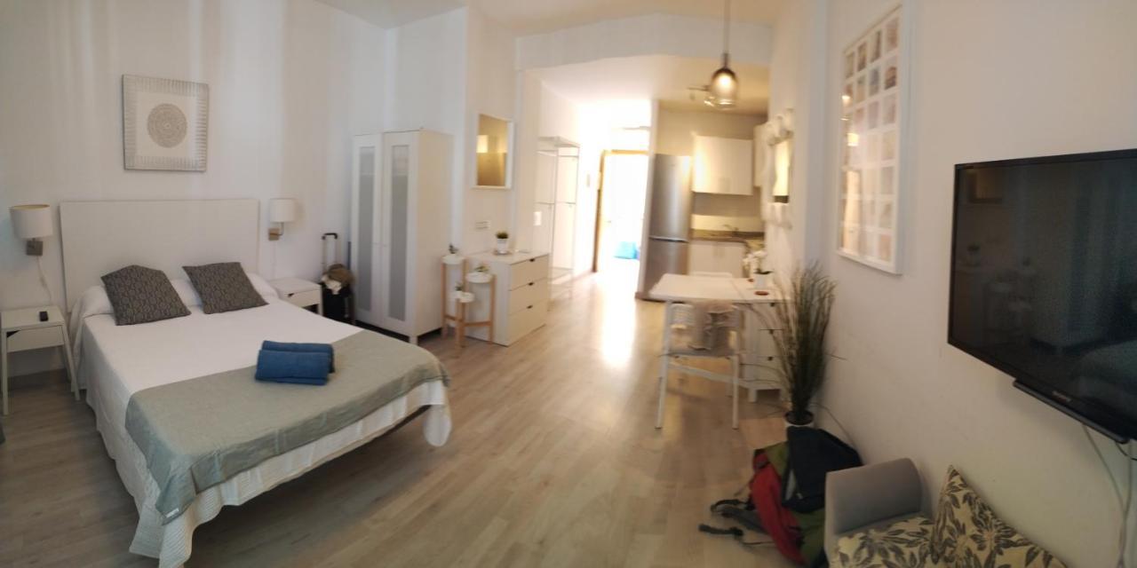 Modern Studio Flat Close To Plaza Merced Малага Экстерьер фото